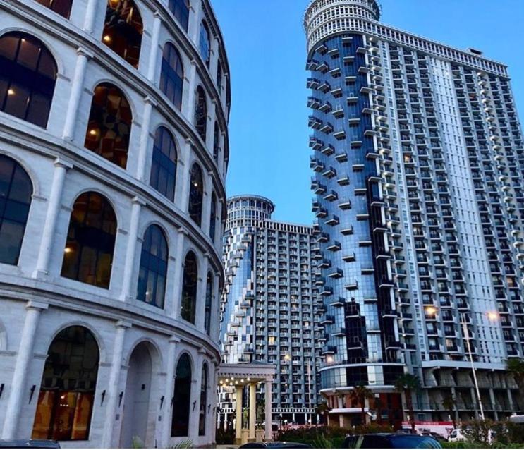 Sea Towers Lux 17-05 Apartment Batumi Bagian luar foto