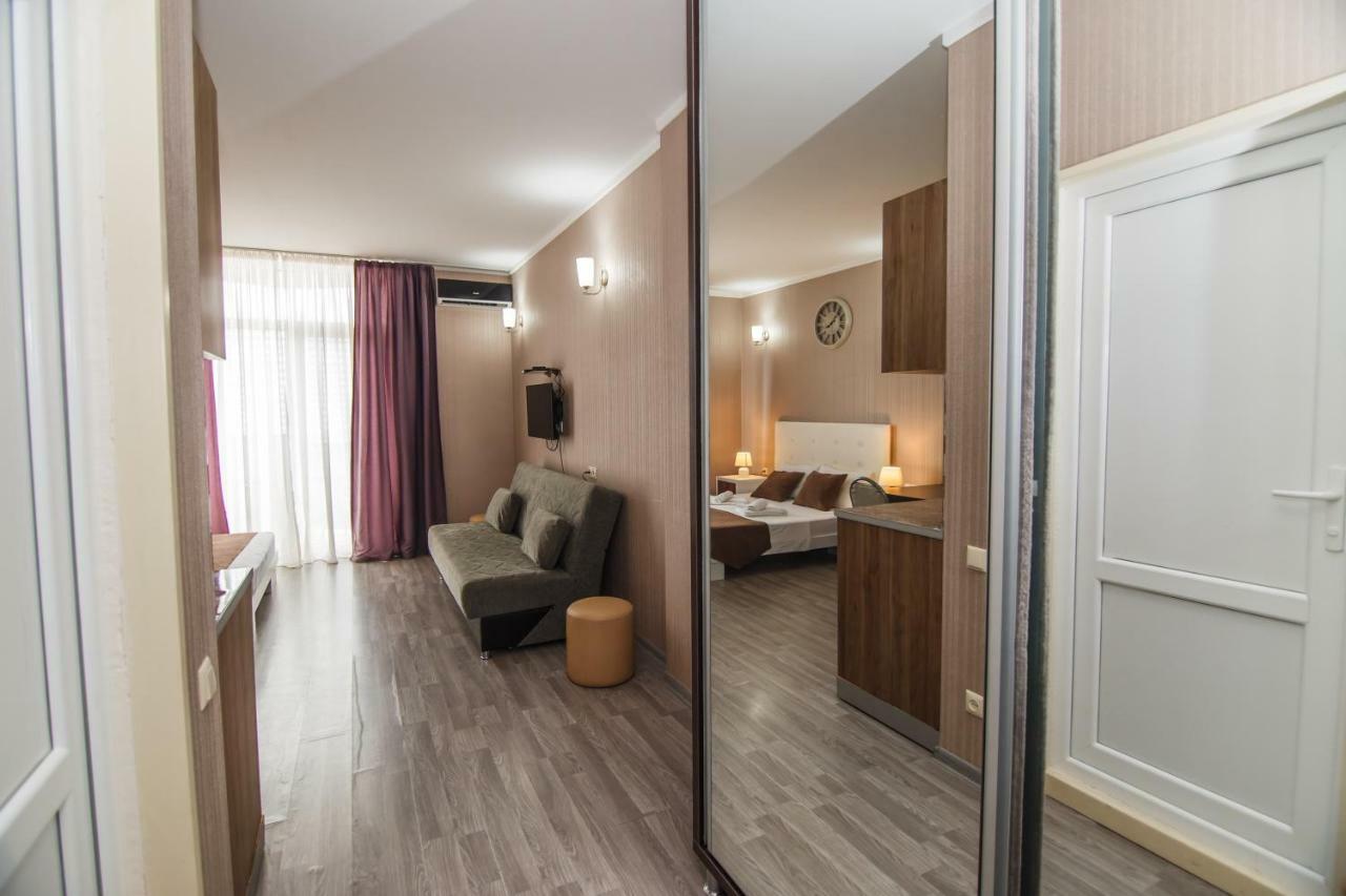 Sea Towers Lux 17-05 Apartment Batumi Bagian luar foto